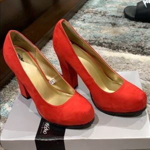 Missimo red chunky heels